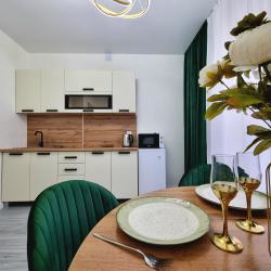 Фото Апартаменты Изумрудный комфорт на Ленинградском проспекте