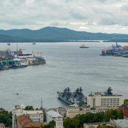 Фото Апартаменты на улице Прапорщика Комарова