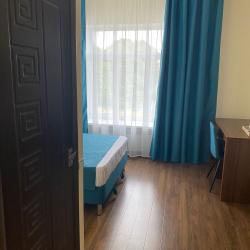 Номер стандарт с 1 двуспальной кроватью 140см