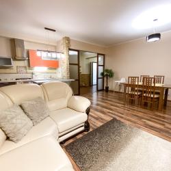 Фото Симбирские апартаменты на улице Фурманова 39/58