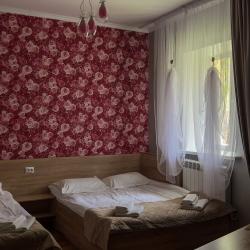 Номер стандарт с 1 двуспальной кроватью 