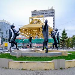 Фото Отель В гости на улице Челюскинцев 14/1