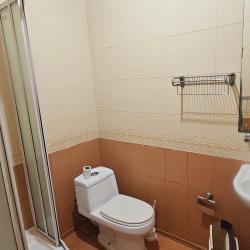 Номер стандарт с 1 двуспальной кроватью и диваном