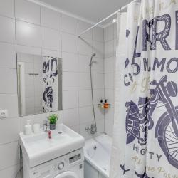 Фото Апартаменты на улице Ади Шарипова 145 корпус 3