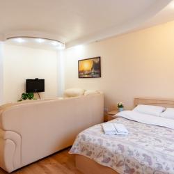 Фото Отель Elhome (ЭльХоум) на улице Солнечная 10