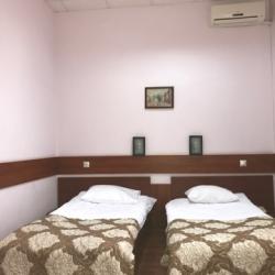 Номер стандарт с 2 односпальными кроватями