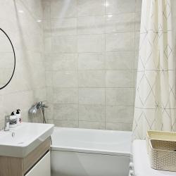 Фото Отель Romlex Apartments (Ромлекс) на улице Героев Сталинградской битвы 1