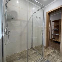 Номер стандарт с 1 двуспальной кроватью