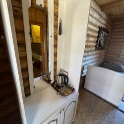 Номер стандарт семейный с 1 односпальной и 2 двуспальными кроватями