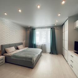 Фото Отель CrystalRentals (КристалРенталс) на улице Бориса Житкова 4
