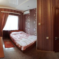 Комната комфорт с 1 двуспальной кроватью