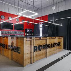 Фото Отель Riders Lodge (Райдерс Лодж)