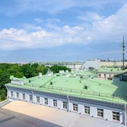 Номер люкс с 1 двуспальной кроватью