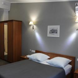 Номер стандарт с 1 двуспальной кроватью