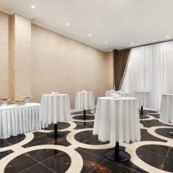 Фото Отель Ramada by Wyndham Shymkent (Рамада Виндхэм )