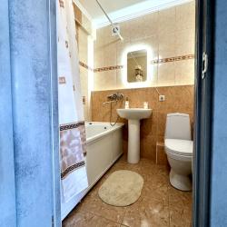 Фото Апартаменты на улице Караульная 38