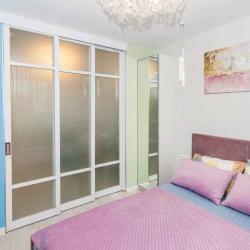 Фото Отель MoreRooms в ЖК Фрукты/133 Акаций 34/2