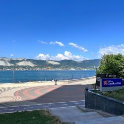 Фото Апартаменты на улице Адмирала Серебрякова 29Дк1