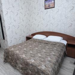 Номер стандарт с 1 двуспальной кроватью