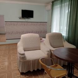 2-комнатная комната улучшенная с 2 двуспальными кроватями