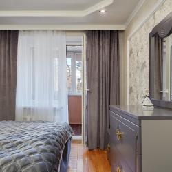 Фото Апартаменты на улице Андрея Губина 19