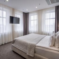 Номер люкс с 1 двуспальной кроватью