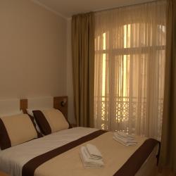 Номер улучшенный с 1 двуспальной кроватью