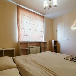 Фото Апартаменты на улице Лукачева 4