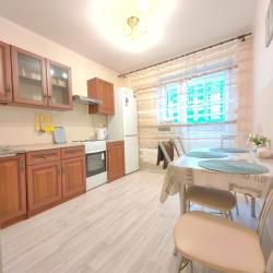 Фото Апартаменты на улице Горькова 3