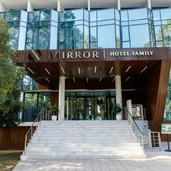 Фото Отель MIRROR FAMILY (Миррор Фэмили)