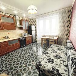 Фото Апартаменты на улице Фатыха Амирхана 18