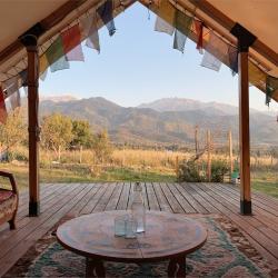 Шатёр комфорт Safari Tent with breathtaking mountain views (общие удобства на территории)