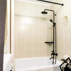 Фото Отель Новая квартира в зеленой зоне рядом КАД