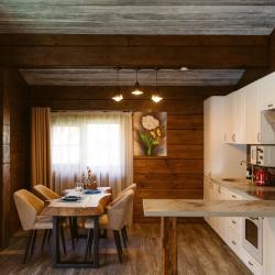 Коттедж улучшенный с 1 двуспальной кроватью Les Chalet