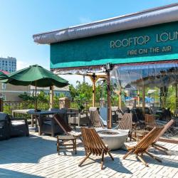 Фото V hotel & Rooftop lounge (В отель)