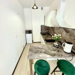 Фото Апартаменты на Академика Ландау 32