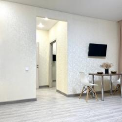 Фото Отель Romlex Apartments (Ромлекс) на улице Героев Сталинградской битвы 9