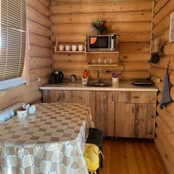 4-местный 2-комнатный коттедж улучшенный