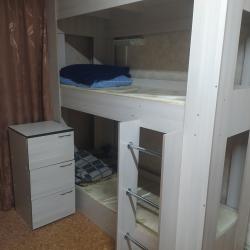 Кровать в 6-местном мужском номере