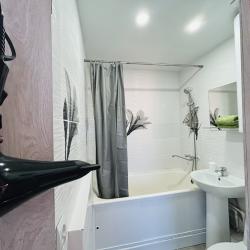 Фото Отель Уютные студии на улице Пологая