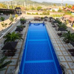 Фото Отель Империя гор