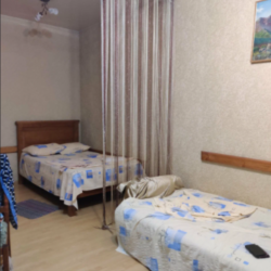 Номер стандарт с 1 двуспальной кроватью
