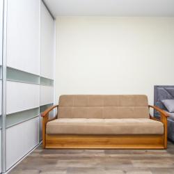 Фото Апартаменты на улице Каролинского 9