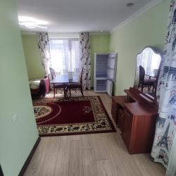 Номер стандарт с 1 односпальной и 1 двуспальной кроватью №5