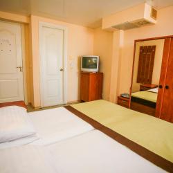 Номер эконом с 2 односпальными кроватями