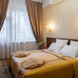 2-комнатный номер люкс с 1 двуспальной кроватью (Корпус 2)