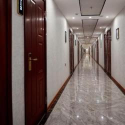 Фото Hotel Gray (Отель Грэй)
