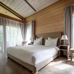 Фото Отель Охта Парк коттеджи