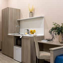 Комната стандарт с 1 односпальной и 1 двуспальной кроватью