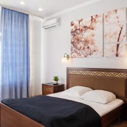 Фото Апартаменты на улице Максима Горького 42А